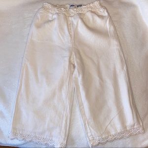 Cream loose pants with stretchy waist